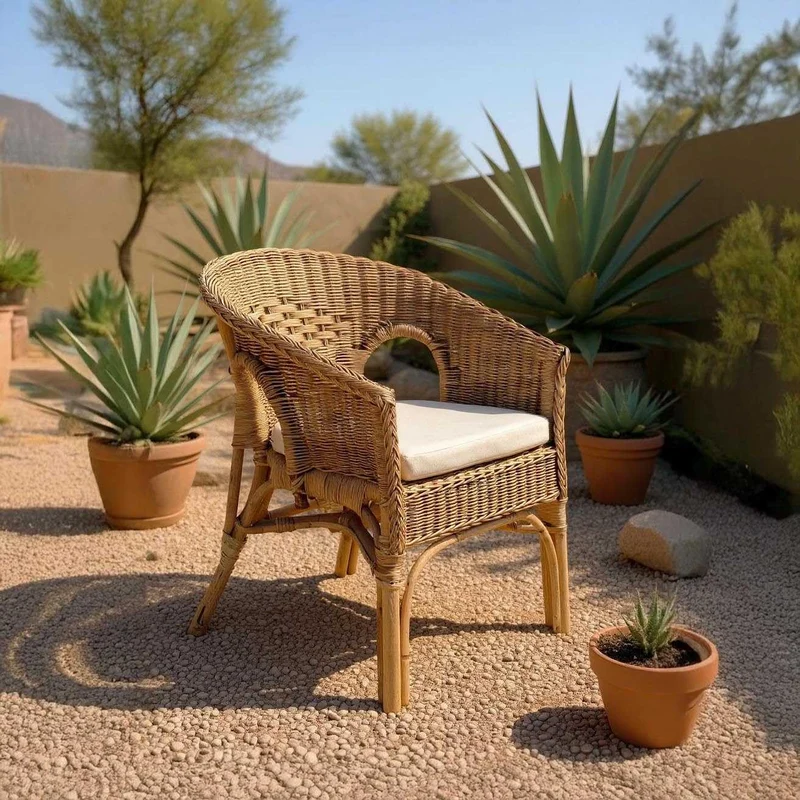 AUBRY GASPARD - Fauteuil Galep avec Coussin Rotin - Patinée Marron - 57 x 57 x 80 cm - Coussin Déhoussable Coton - Mousse Polyéther - Extérieur Compatible - Confort Élégant Artisanale