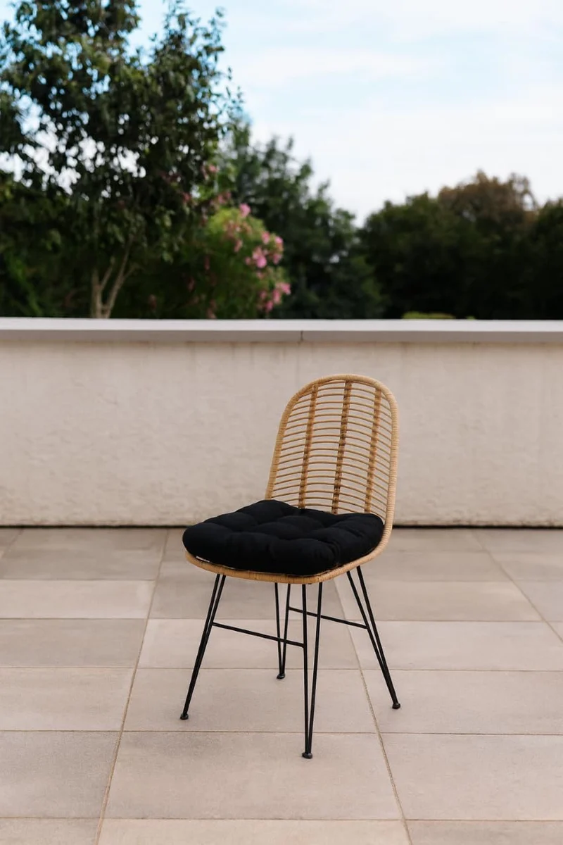 Deconation Chaise en Rotin millau - Beige - Chaise pour Extérieur Ou Intérieur - Pieds en Métal Noir - L 55 X P 45 X H 95 Cm