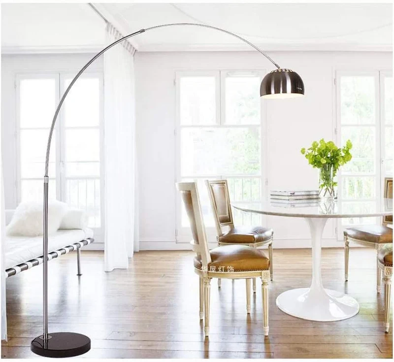 Moderne Lampadaire Salon Les Lampes Verticales Légères Debout Allument Le Lampadaire Moderne Pour Le Salon De Chambre À Coucher Lampe Chambre Bureau(Color:Foot switch,Size:200 * 35cm)