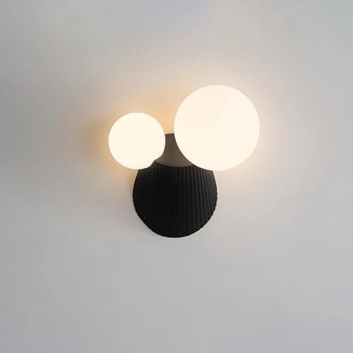 Applique Murale en résine Nordic Macaron à Double Globe – Applique Murale créative de 22 cm pour Chambres d'enfants, Chambres, couloirs et entrées – Applique Murale décorative élégante