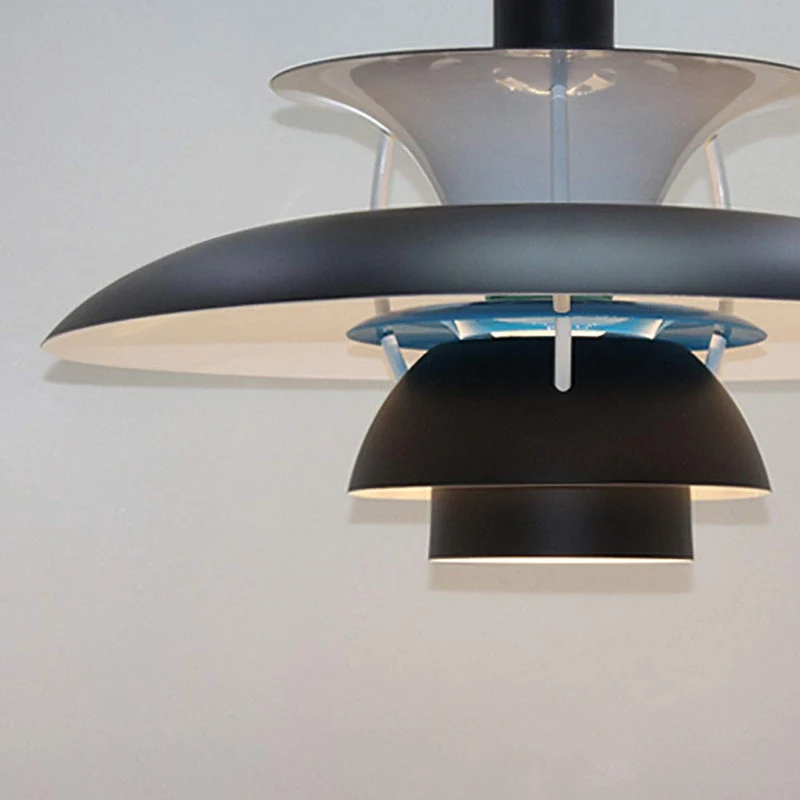 Lustre d'art de designer nordique pour restaurant, bar, café et chambre à coucher, lustre multicouche en aluminium avec bouton simple, tête unique, finition noire, taille 40 cm