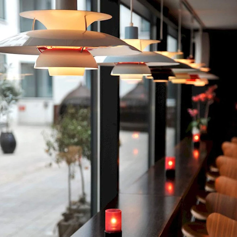 Lustre d'art de designer nordique pour restaurant, bar, café et chambre à coucher, lustre multicouche en aluminium avec bouton simple, tête unique, finition noire, taille 40 cm