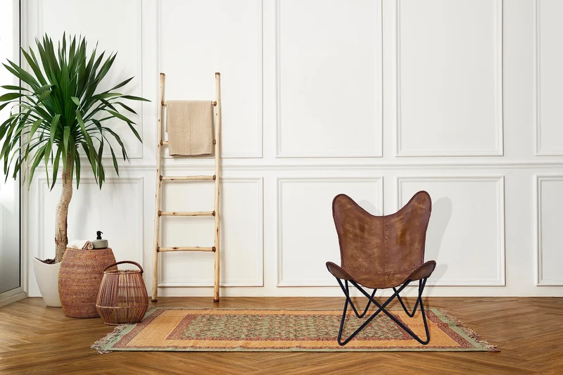 Chaise ARM en cuir marron/Chaise papillon en cuir Décoration de la maison/Présenté par Leder_artesanía