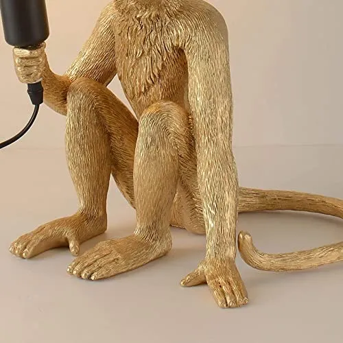 FErolan Lumière de Table Moderne, Lampe de Bureau de Singe, Résine Assis d'éclairage de Singe pour Le Salon, Chambre, Bureau, dortoir Universitaire,d'or,Without Light