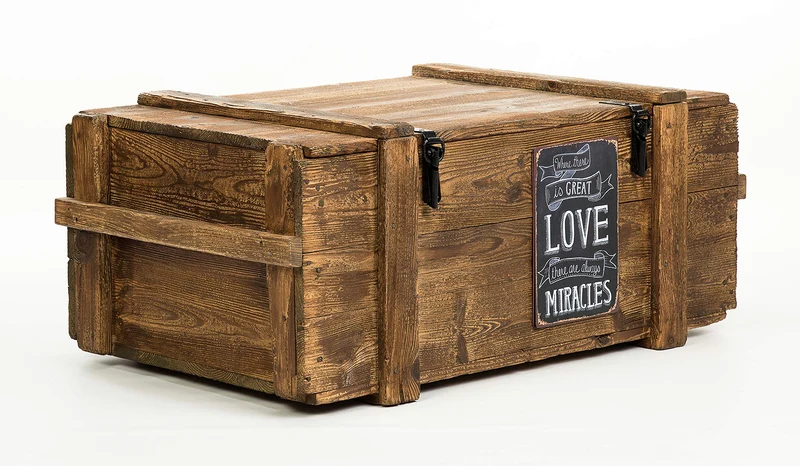 Voyage Vieux Coffre Table basse Cottage cuiseur vapeur Coffre en pin avec vintage Tin Sign Largeur : 110 cm Hauteur : 45 cm Profondeur : 60 cm