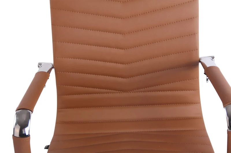 CLP Chaise De Bureau Batley avec roulettes en Similicuir Ou Cuir I Fauteuil Bureau Réglable avec Accoudoirs I Fauteuil De Direction Ergonomique, Couleur:Brun Clair, matière:Similicuir