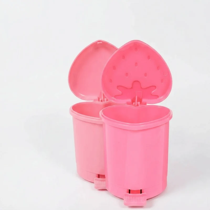 Mini poubelle de bureau originale design fraise