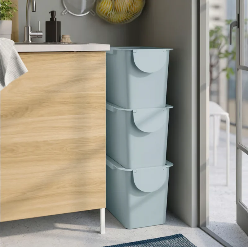 TRÖSKNING Bin with lid, light grey-blue, 25 l