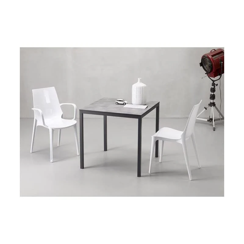 Baakal & ross Vanity - Chaise Translucide Scab Design avec accoudoirs