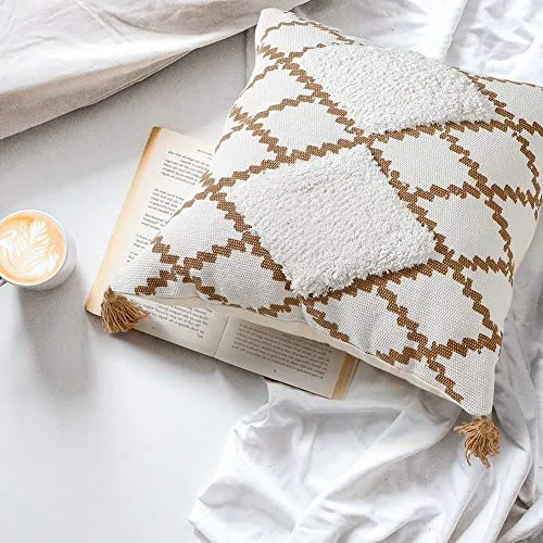 LOMOHOO Housses de Coussin décoratif pour canapé-lit, taies d'oreiller carrées en Coton avec Pompons, Oreiller de Coussin Boho pour Salon, 18 x 18 Pouces café (1pc) (Coffe)