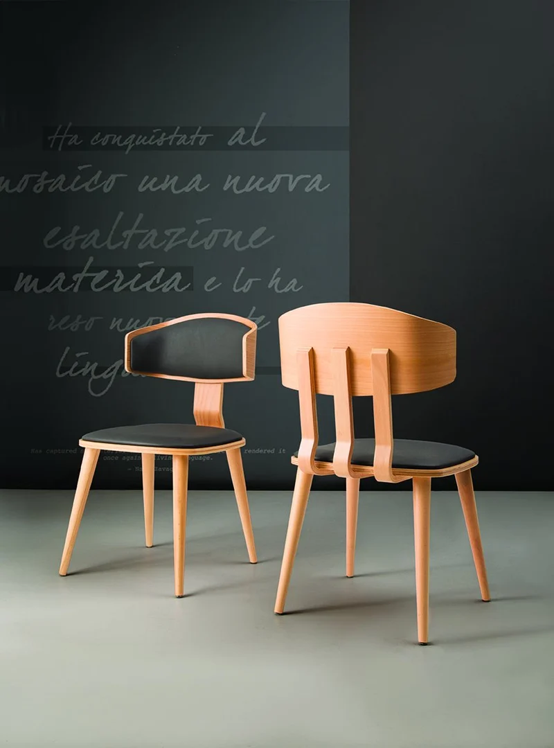 K&CO - Lot de 2 Chaises Beaubourg Noir et Bois