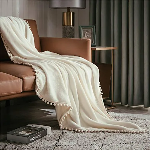 DEZENE Couverture Polaire avec Pompon,Couverture Confortable en Cachemire Douce sur Le Canapé-lit, Couverture en Duvet Épais, Couverture en Peluche en Flanelle,130 x 150cm,Ivoire