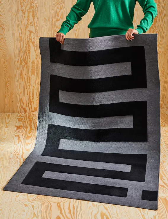 BLASKATA Rug, black/grey, 105x160 cm
