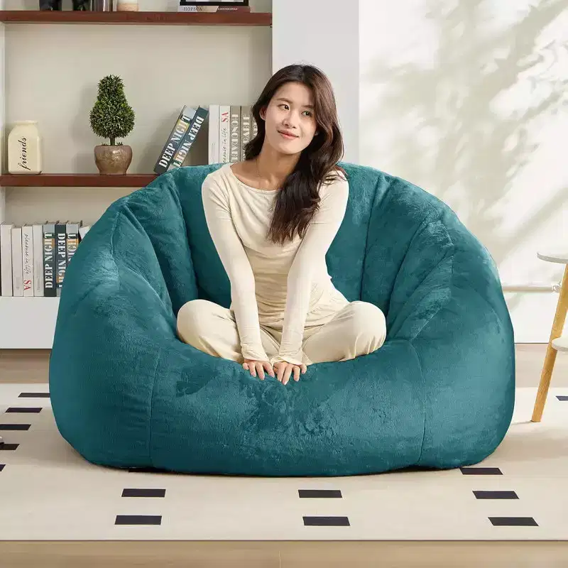 Fauteuil géant poire en fausse fourrure
