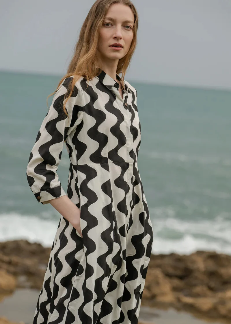 Adult Kleid Cilla VIBE black and white