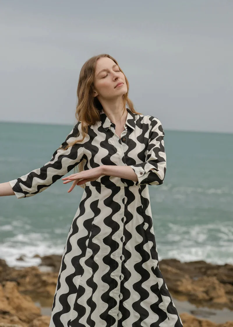 Adult Kleid Cilla VIBE black and white