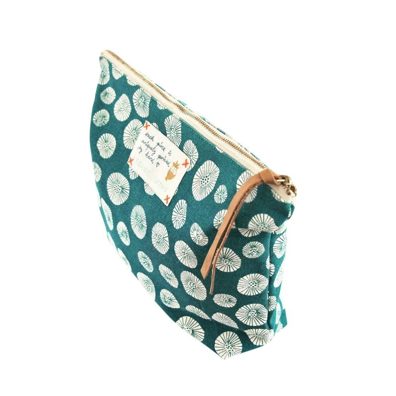 Pouch "My Green Daisy" Small
