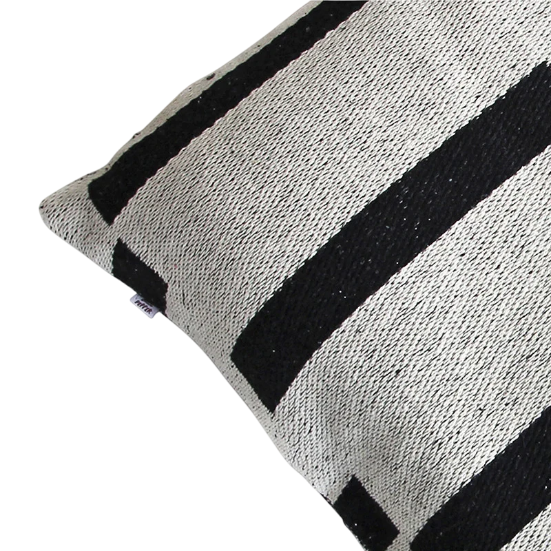 Kissen Black and White 60x60
