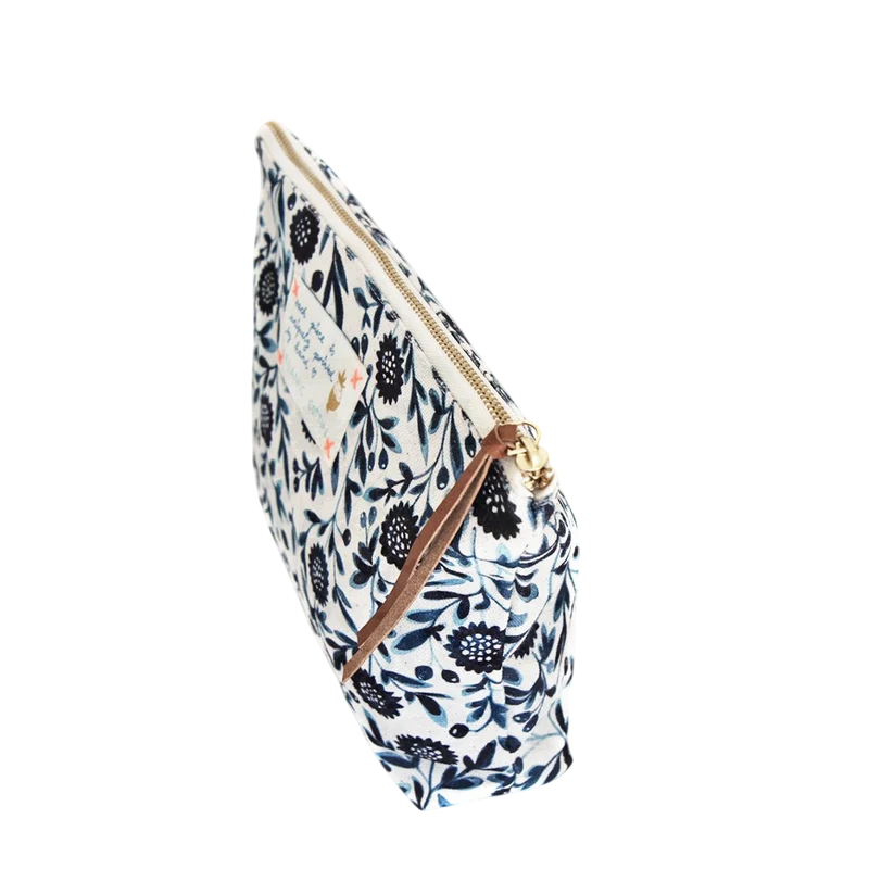 Pouch "My Blue Flowers" Big