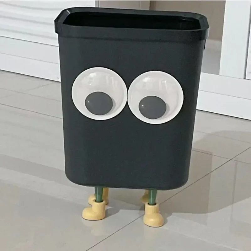 Poubelle originale noire au design ludique 8L