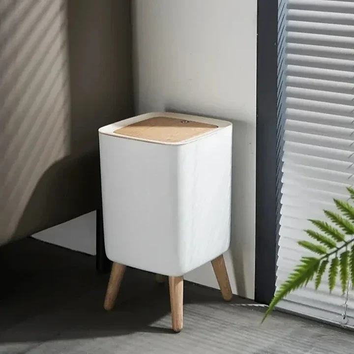 Poubelle à pression sur pied design élégant 10L