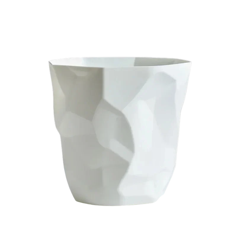 Poubelle ronde design irrégulier en plastique