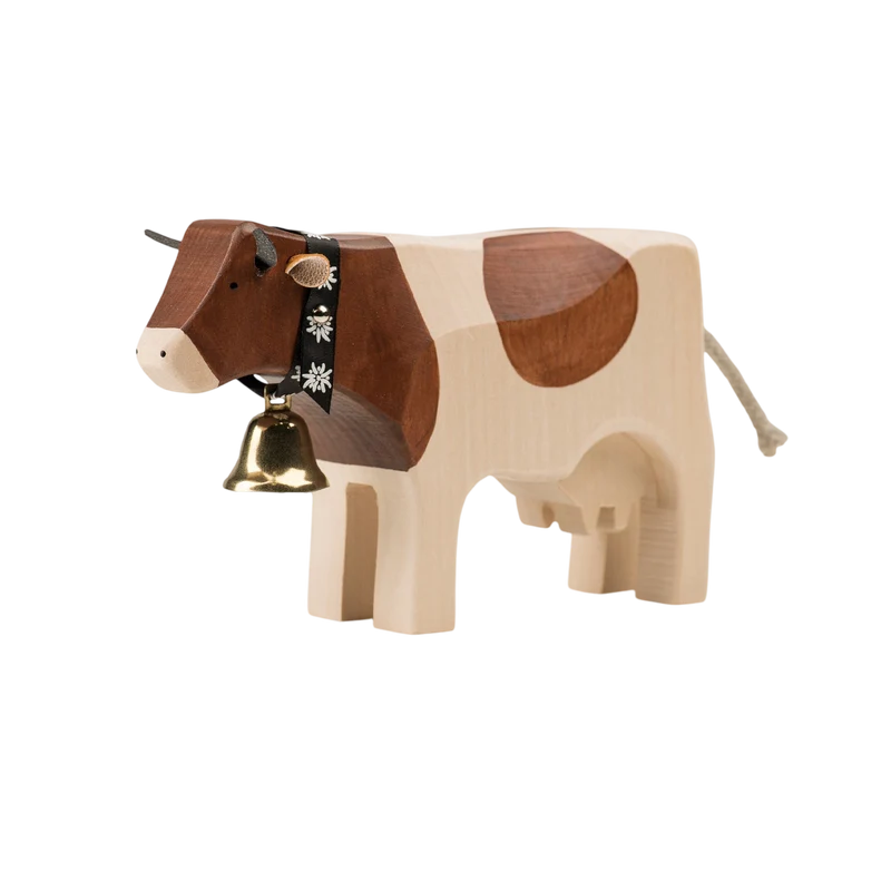 Trauffer Kuh 3 stehend Red Holstein