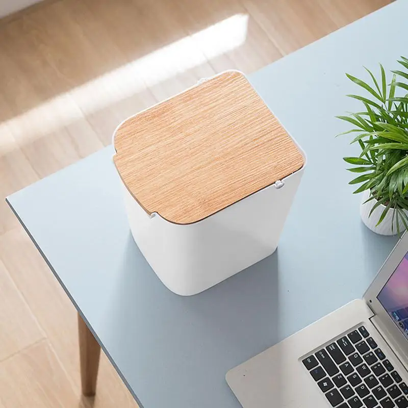Poubelle pour bureau