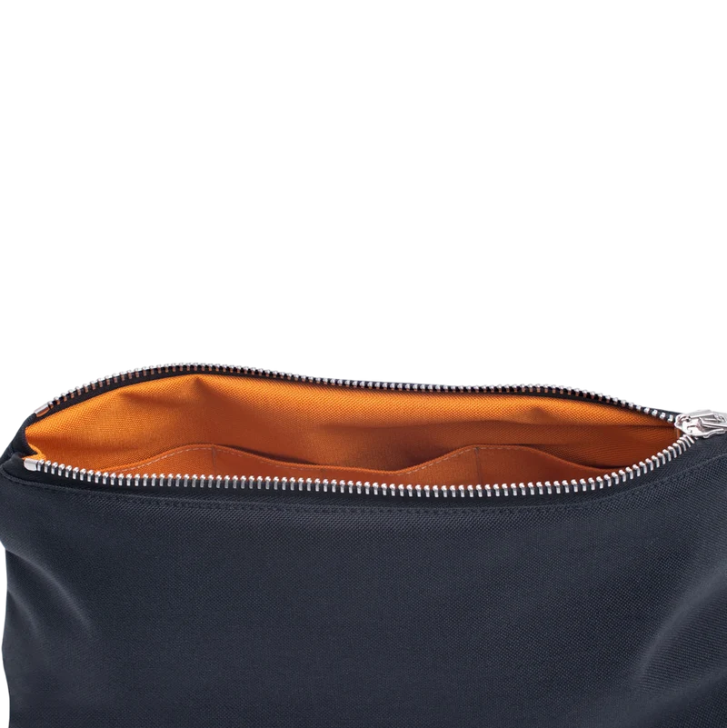 Necessaire "Nessi" schwarz, Futter ocker