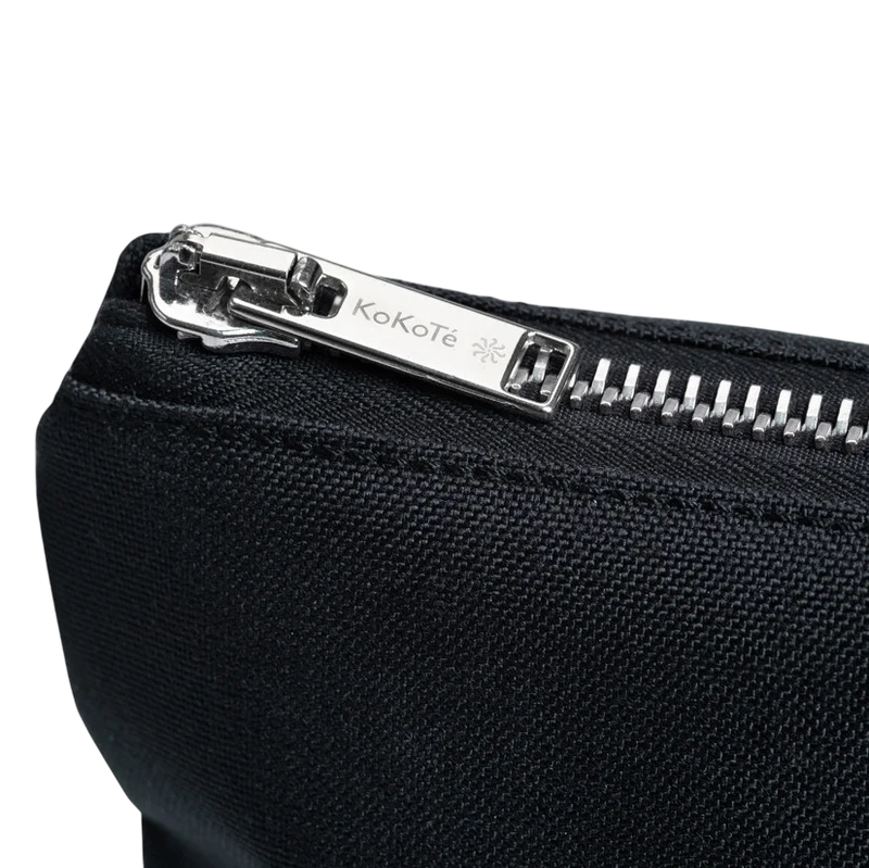 Necessaire "Nessi" schwarz, Futter ocker