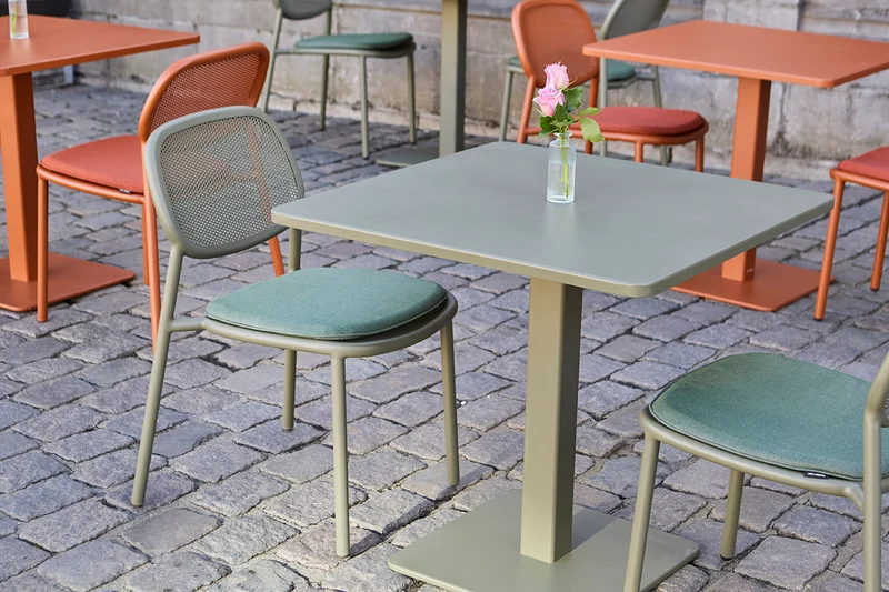 Table extérieure LUCCA