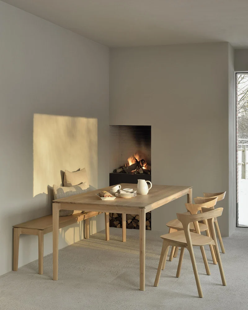 Table Bok vernis
