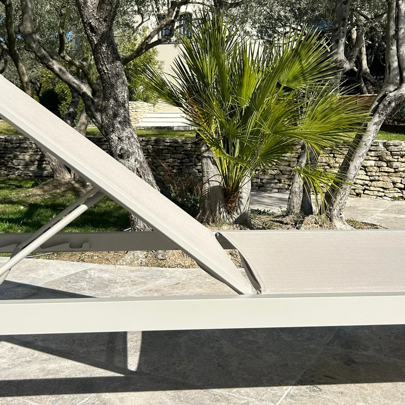 Chaise Longue Sand